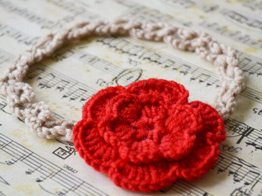 crochet-red-flower-headband